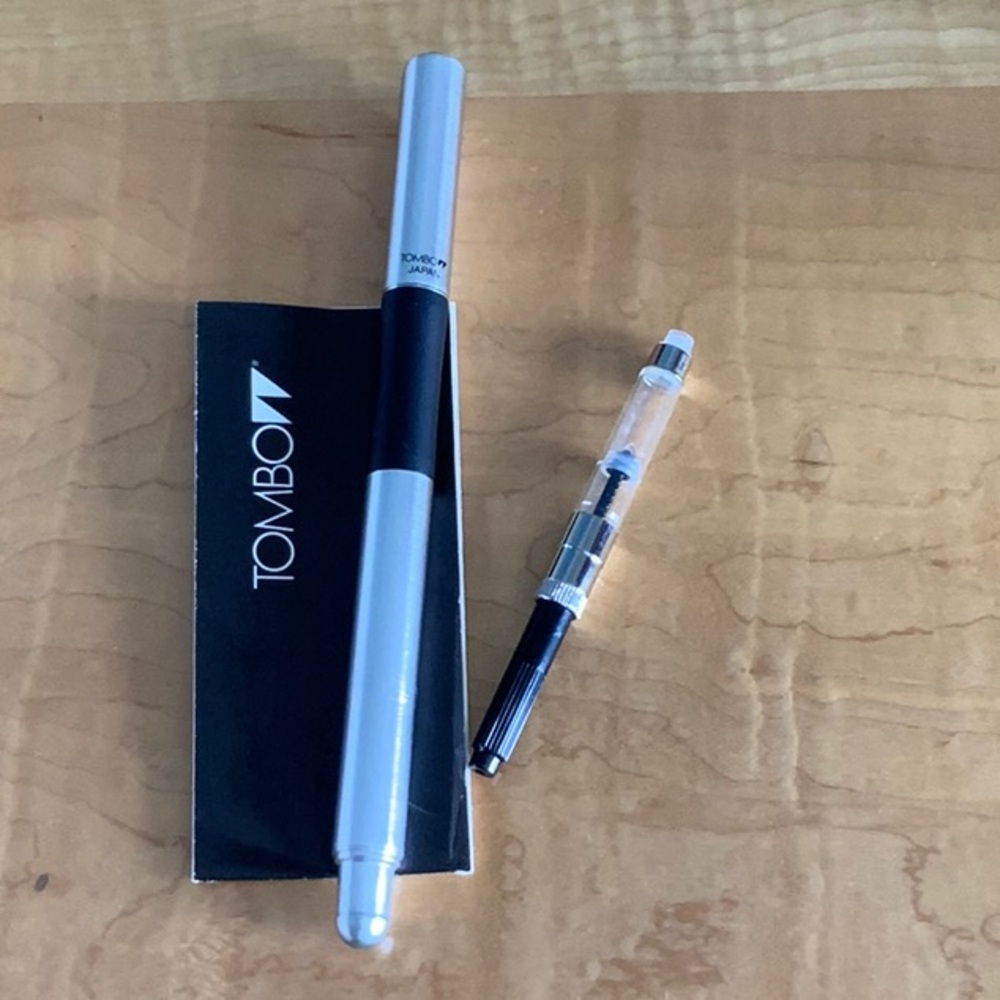 Vintage Tombow Fountain Pen w/Converter - Picture 6 of 7